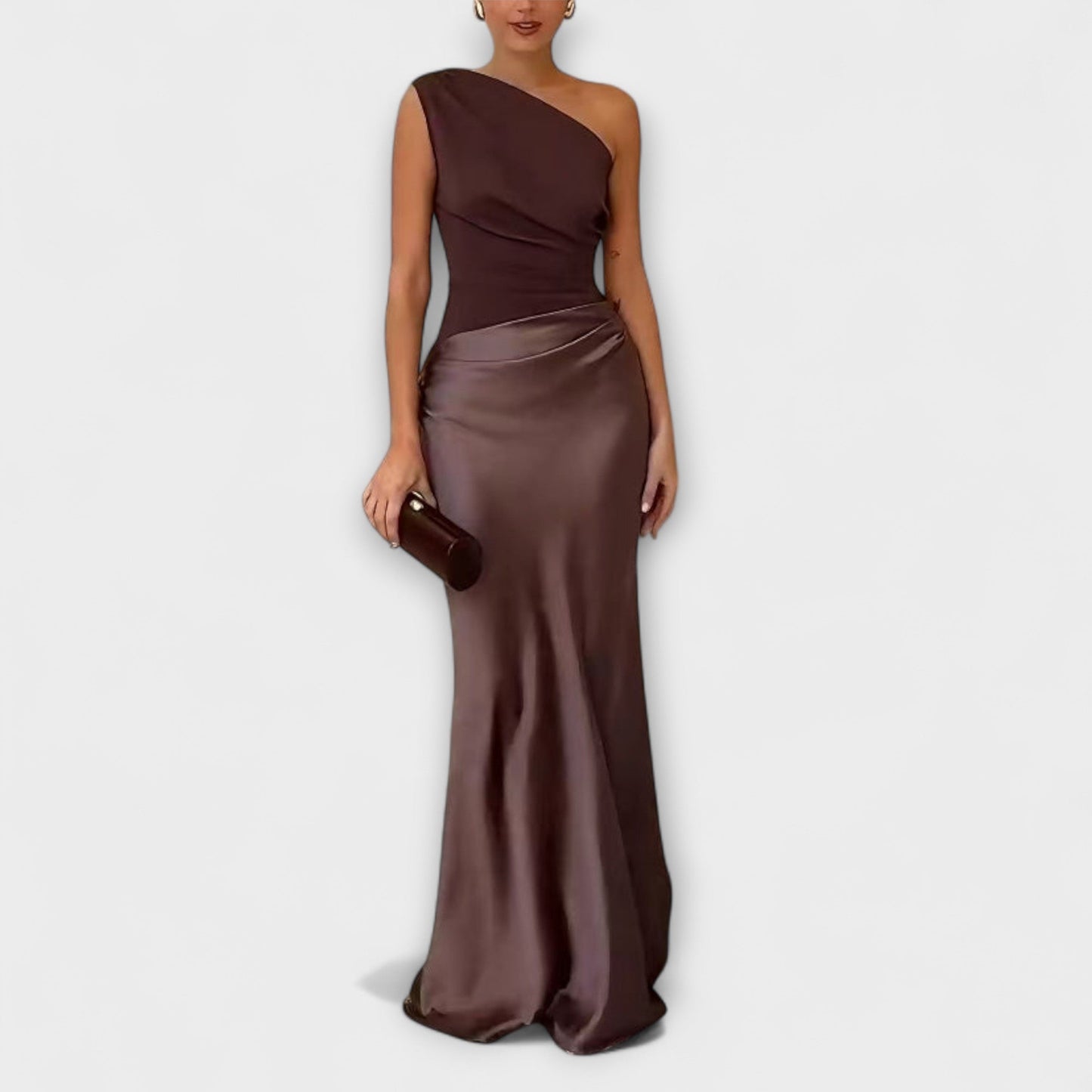 Serena | Robe Maxi Plissée à Épaule Dénudée